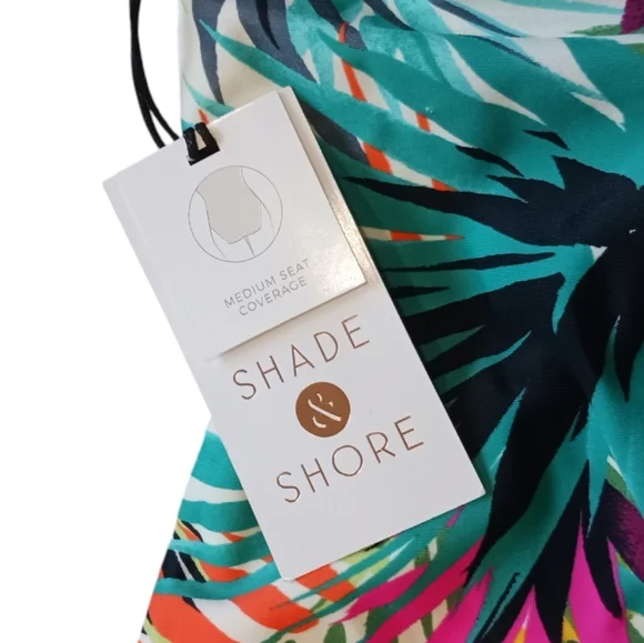 Shade & Shore Plunge Neck Tropical Swimsuit - Picture 7 of 10